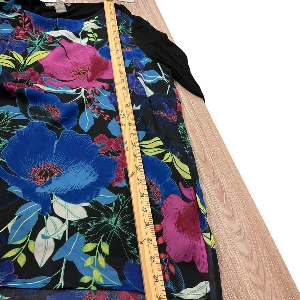 Kate & Mallory Black Tunic with Scoop Neck 3/4 Sleeve Graphic Style - Picture 6 of 7